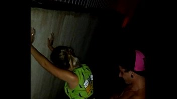 Sexo em grupo na favela por pobres xvideos