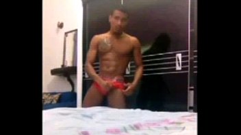 Video de sexo gay com o brasileiro marcelo pauzao