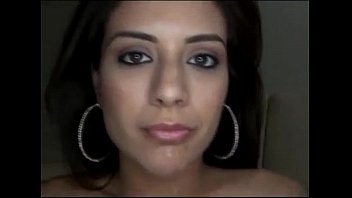 Video de sexo negra gostosa fazendo amor beijando na boca