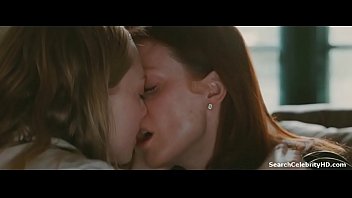 Julianne moore sex teen scene