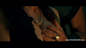 Sexo lésbico em spartacus