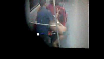 Flagras de sexo forçado no onibus e trens