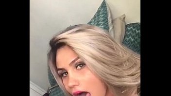 Atris porno loira blowjob