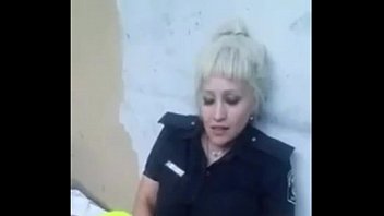 Comendo mulher policia porno