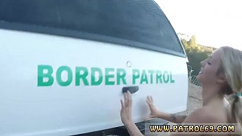 Video de sexo drstuito de policial chupando a presa