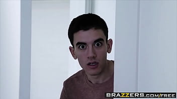 Porno com a mae incesto brazzer