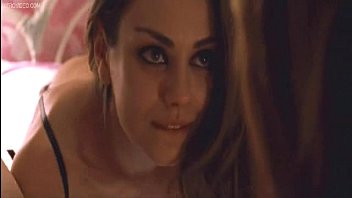 Mila kunis lesbian sex