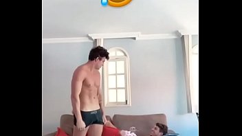 Ex bbb brasileiro no sexo porno gay