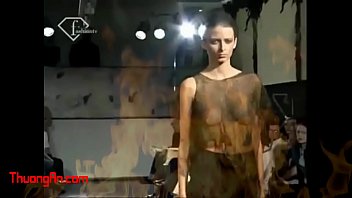 Catwalk hot sex moda