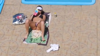 Video vitor kayan fazendo sexo em piscina