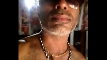 Sexo porno gay maduros peludos coroas