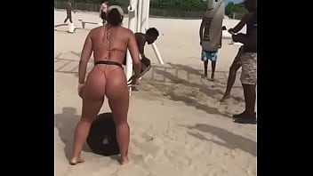 Bunda grande de academia foda porn