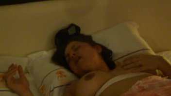 Esposas dando pro amigo s marido olhando porno caseiro xvideos