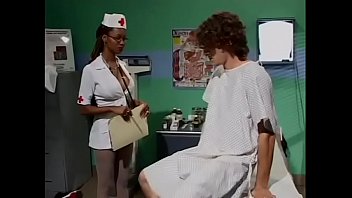 Enfermeira asiática sexo