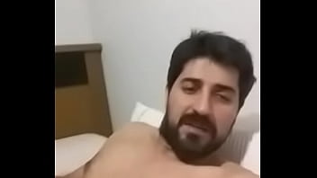 Brasileirinho sexo gay entre homens dotados