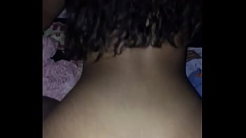 Foto de loira fazendo sexo na bunda