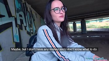 Publicagent checas sexo em local público por dinheiro xnxx