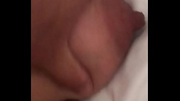 Videos sexo xnxx filha faz boquete no pai dormindo