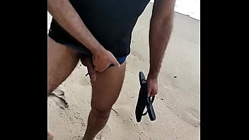 Dotados sexo gay praia