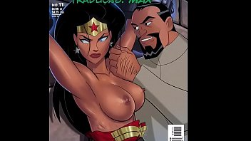 Revista e quadrinhos batman e mulher maravilhade sexo
