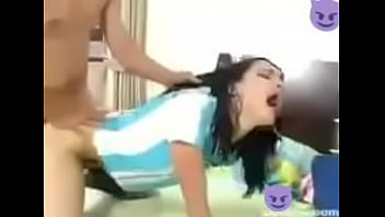 Gifs animados sexo gostosa metendo pepino no cu