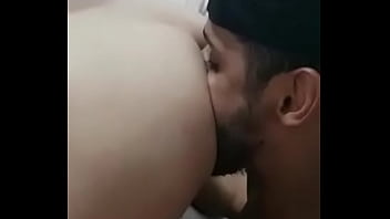 Mulher loira coroa sexo chupando cu gay