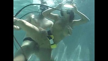 Scuba lesbian sex underwater