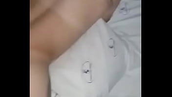 Video de sexo anal caseiro novinha gemedo