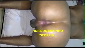 Gozando dentro duas vezes sem camisinha sexo gay