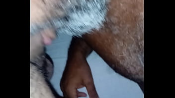 Video de sexo gay brasileiro varias picas estorando um cuzinho