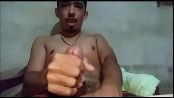 Moreno dotado gay xvideo