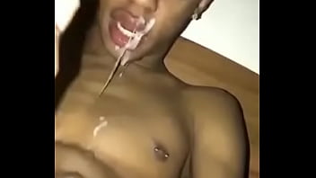 Sexo gay brasileiro com garganta profunda xvideos