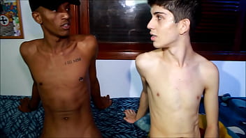 Gay novinho feminado xvideos.com