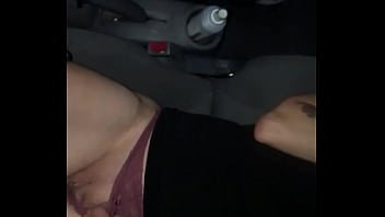 Video de sexo no carro escondido