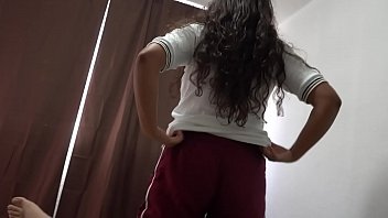 Sexo cim nivinha com calcinha molhadinha escola