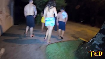 Sexo na praia gang boa foda