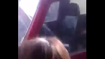 Video de sexo mulher chupa estranho na rua