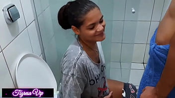 Sexo com tigresa vip com flacael