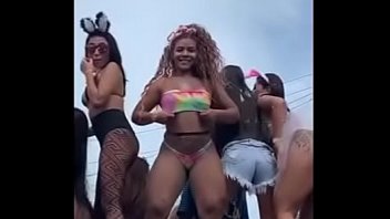 Sexo gratis safadas no carnaval