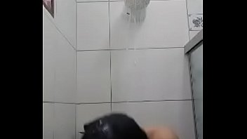 Vidio de sexo mulheres tomando banho de esperma