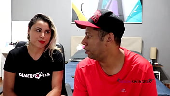 Videos sexo primeira vez do casal na casa de swing