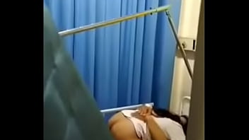 Camera flagra medico fazendo sexo com paciente