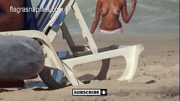 Sex mulher pelada na praia