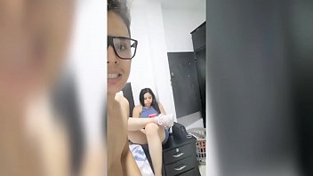 Peniz mostruoso para menininha fasendo sexo