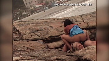 Video de mulheres fazendo sexo em praias