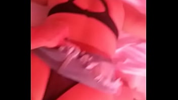 Videos de sexo sómente anal com mulheres baixinhas rabudas