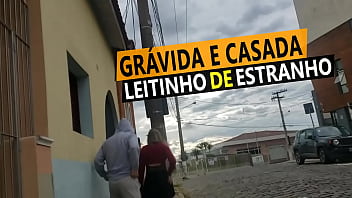 Esposa xingando corno no sexo