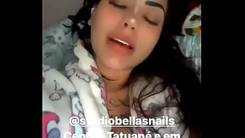 Mc mirella fala sobre sexo anal