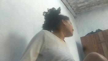 Corno leva desconhecido pra fuder sua gostosa na cama sexo