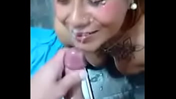 Cara comento a mulher fumando maconha porno